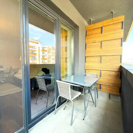 Cozy Corner Apartment-2